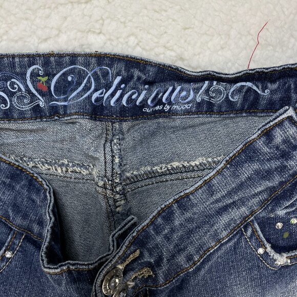 Mudd Jeans Delicious Curves Womens Sz 13 Blue Flare Leg Mid Rise Rhinestones - Picture 9 of 12